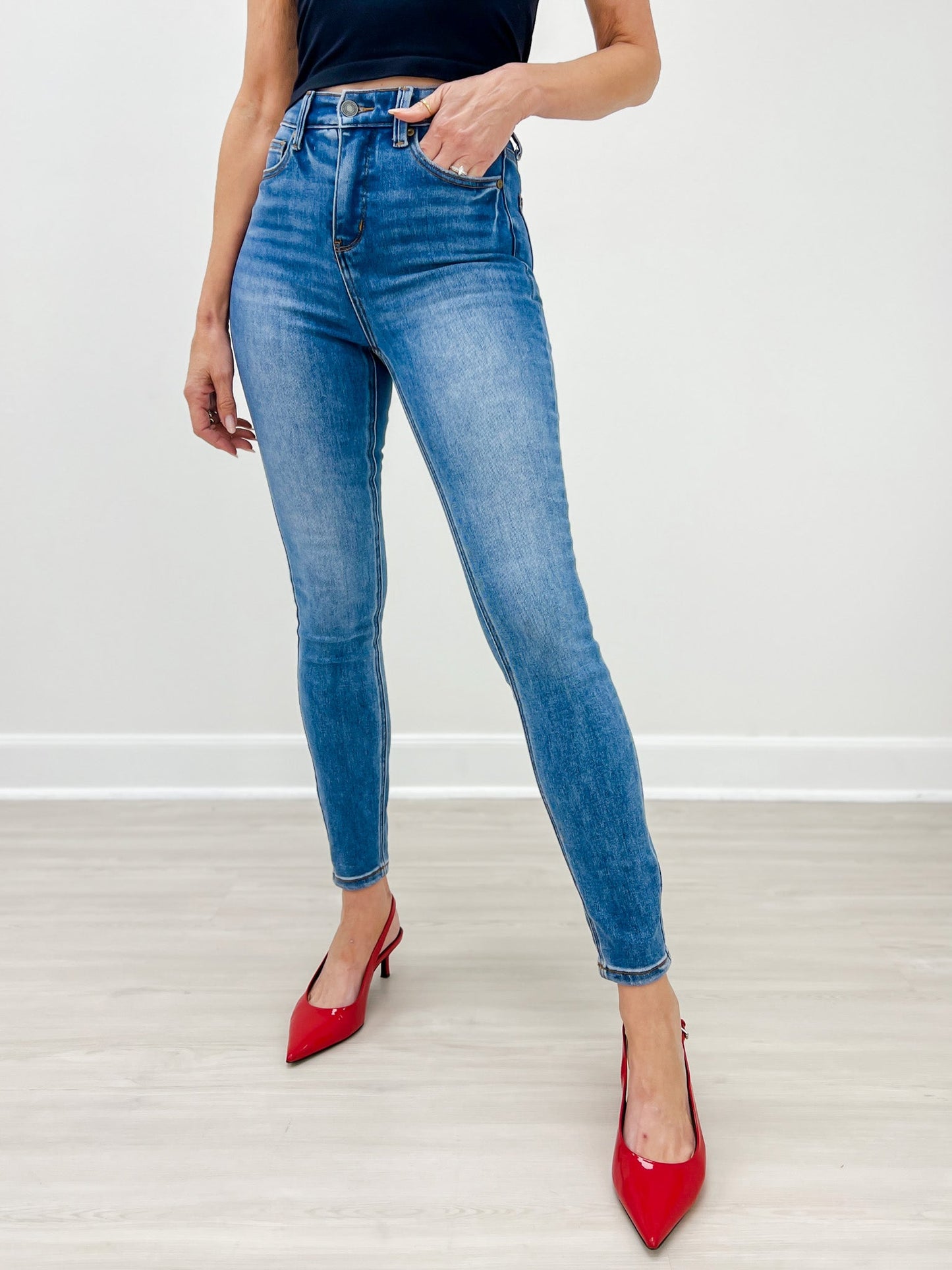 The Everyday Skinny - Classic Blue